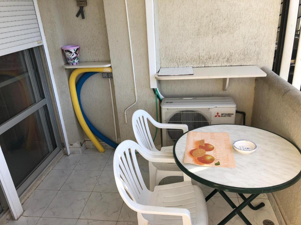 شقة Benal Beach Paradise بينالماذينا المظهر الخارجي الصورة